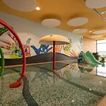 Helikon, מלון 4*