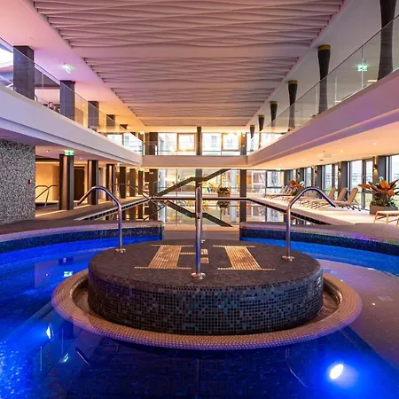 Helikon, 4* Keszthely