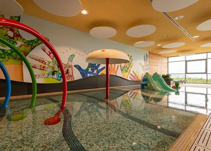 Helikon, Szálloda 4*