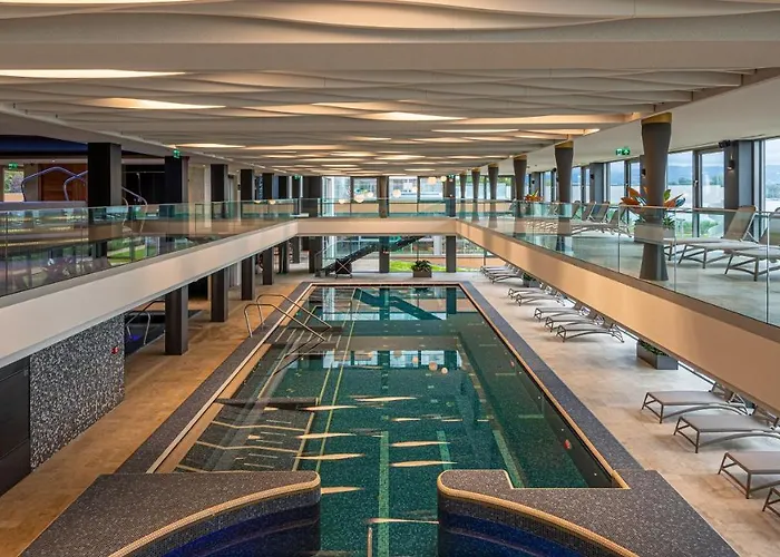 Helikon, Szálloda Keszthely