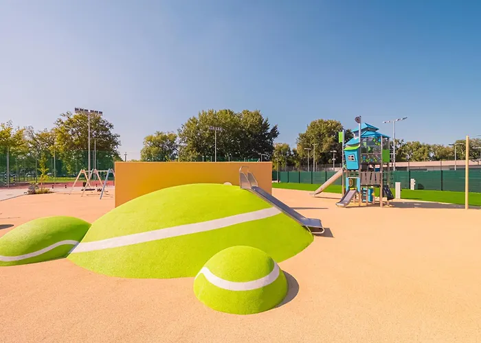 Helikon, Szálloda 4*