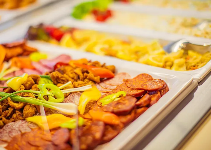 Helikon, Szálloda 4*