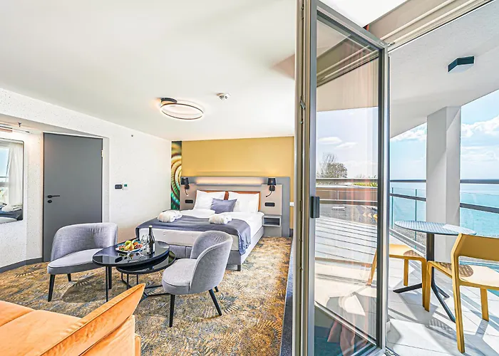 Helikon, Otel 4*