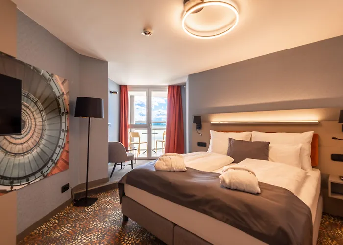 Helikon, Szálloda 4*